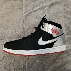 Air Jordan 1 mid